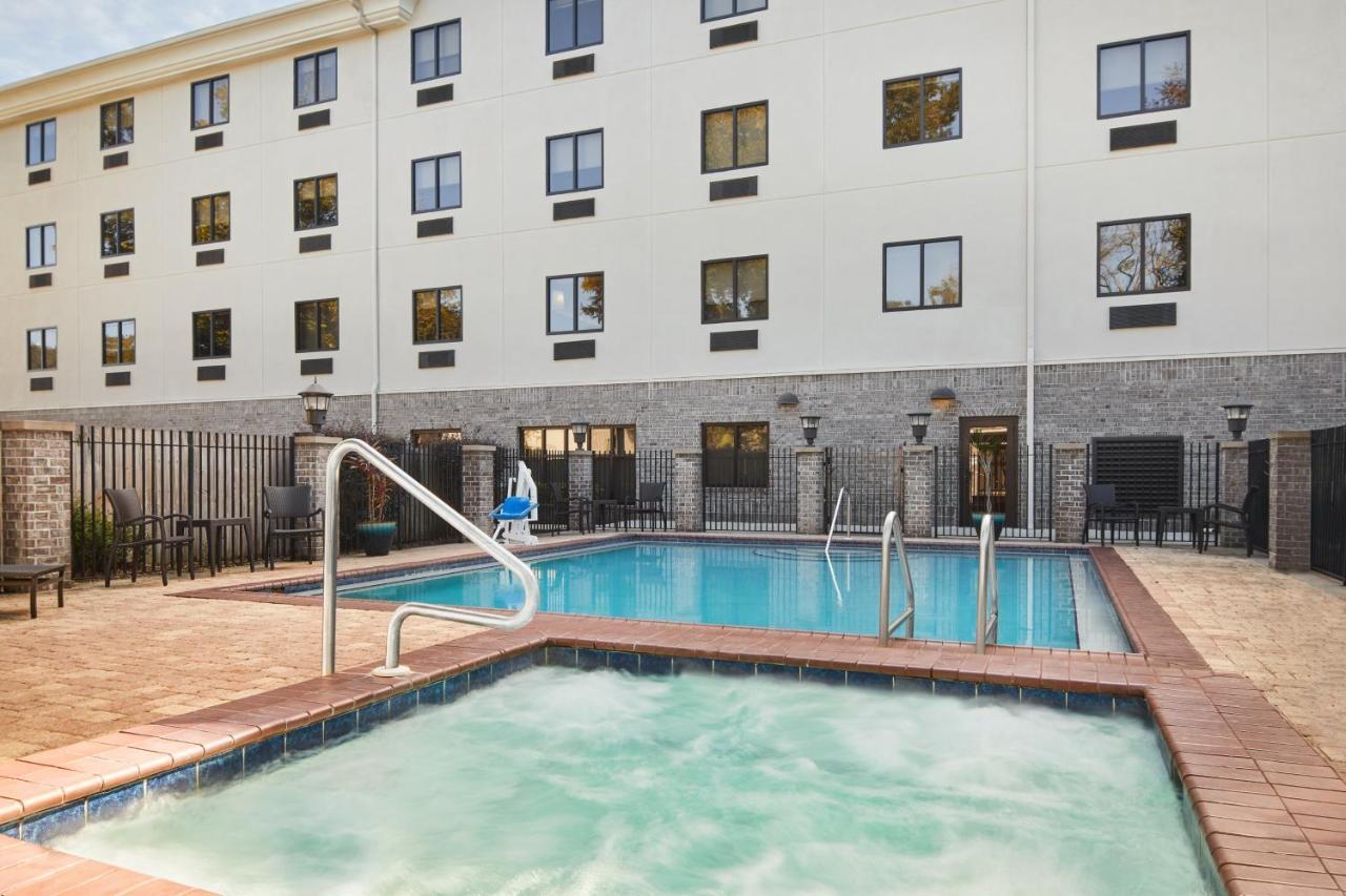 Holiday Inn Express Hotel & Suites Pensacola-West Navy Base By Ihg Beach Haven Exterior foto